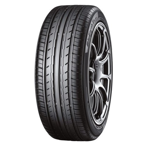 215/55 R 17 BluEarth-Es ES32 94V (C,B,A 68dB) Yokohama nyári gumiabroncs